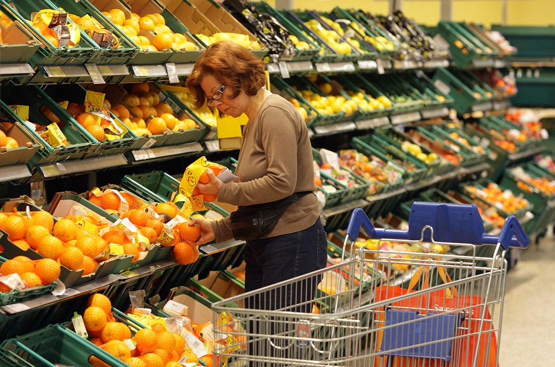Nel carrello della spesa più prodotti integrali e bio