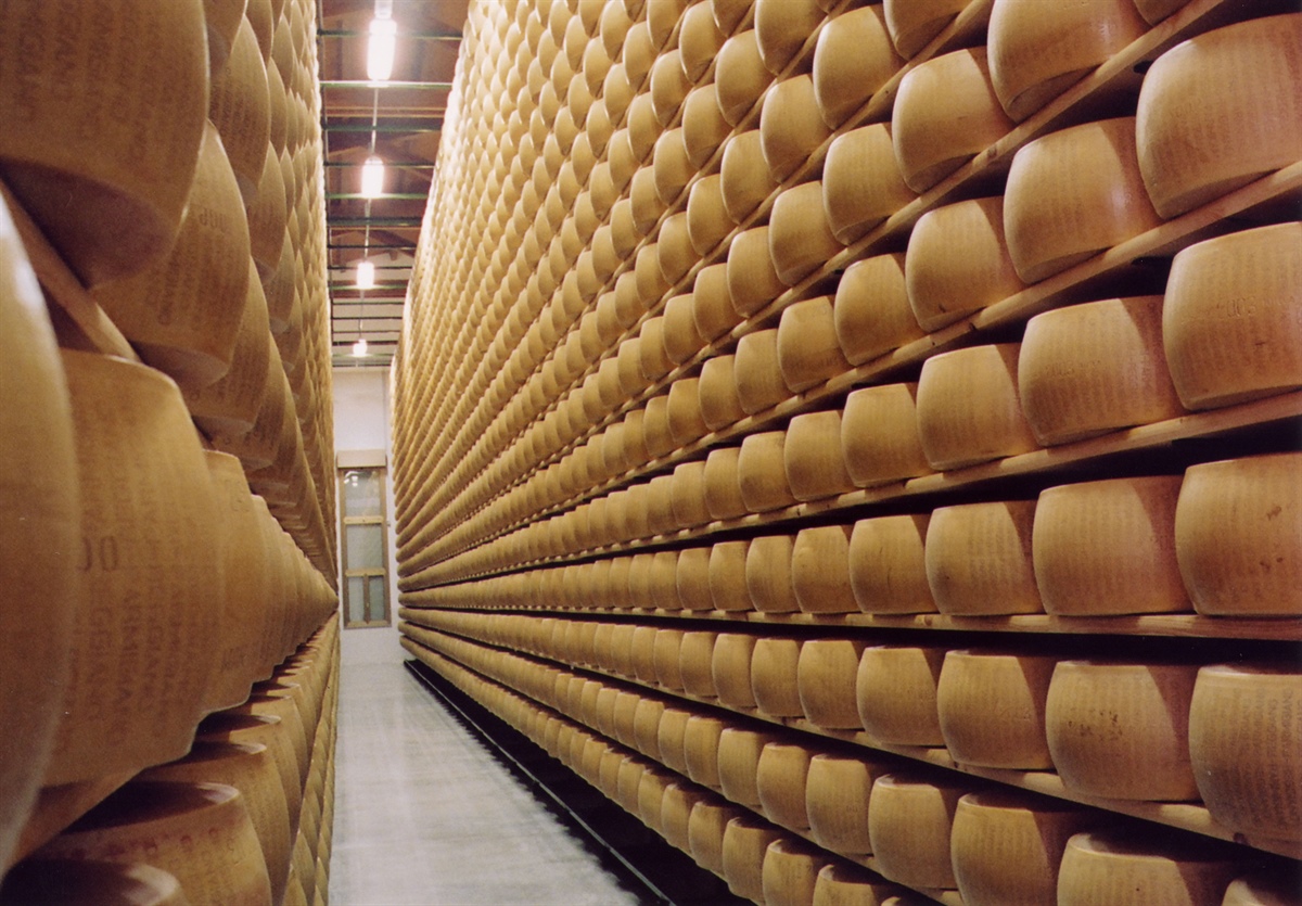 Il Parmigiano Reggiano fa causa alla Kraft
