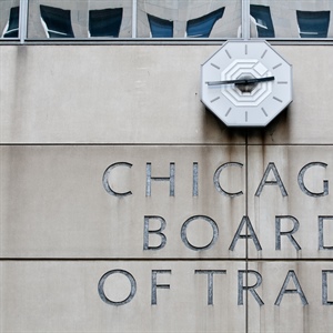 MERCATI Alla Borsa di Chicago prezzi al ribasso per tutti i cereali